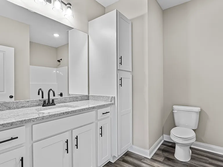 Carriage Place Apartments — Photo 8