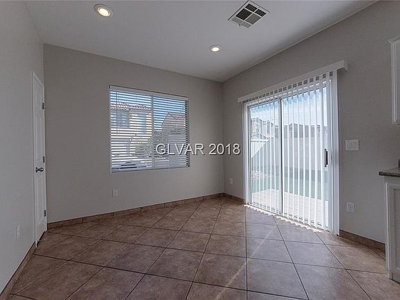 4th image of 6575 Marco Vista Ave