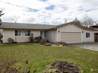 2409 32nd St, Anacortes, WA