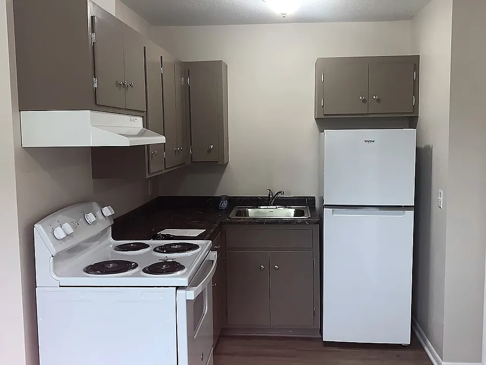 2 kitchen_07202023