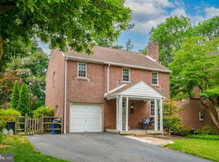 49 Braeburn Rd, Havertown, PA 19083