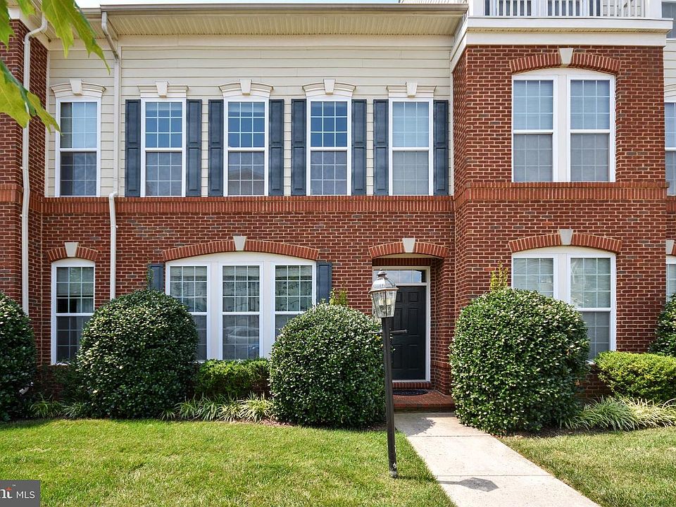 1st image of 19485 Promenade Dr