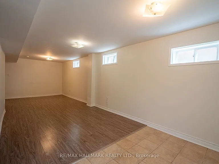 15 Bingham St — Photo 5