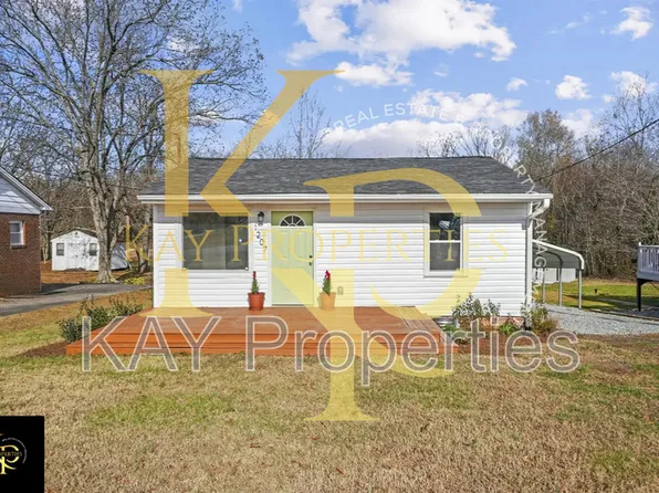 1207 Jackson St, Burlington, NC 27217
