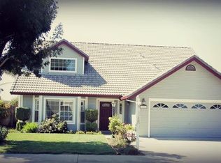 680 Summer Dr, Hollister, CA 95023