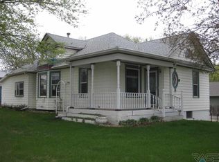 1208 Clark Ave, Dell Rapids, SD 57022