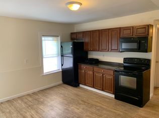 13 Pearl St APT 2, Webster, MA 01570