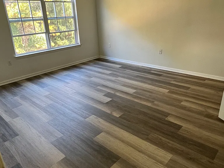 13 Topeka Ct — Photo 12