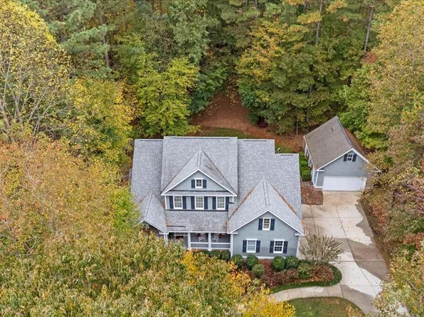 140 Highview Dr, Youngsville, NC 27596