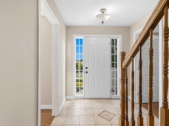 4th image of 28 Carmel Cres
