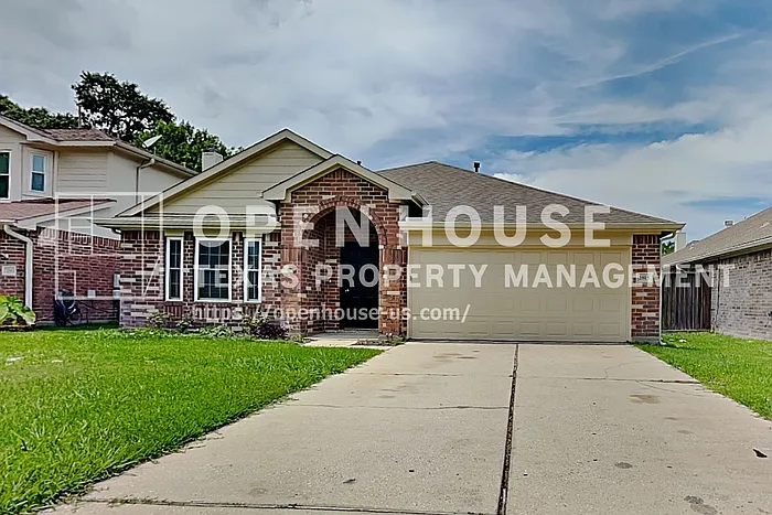 2815 Fox Mountain Dr — Photo 1