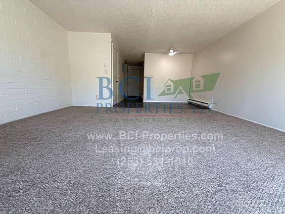 3rd image of 8624 Pacific Ave APT 1