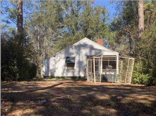 921 W Residence Ave, Albany, GA 31701