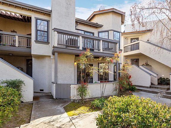 4th image of 647 La Maison Dr