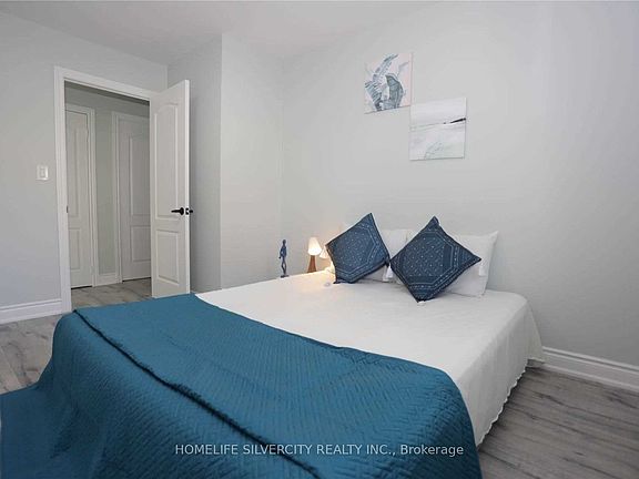 5th image of 169 Folkstone Cres
