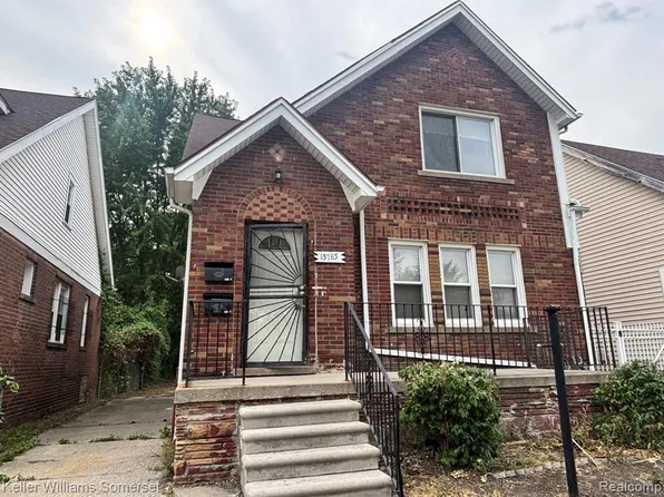 15785 Pinehurst St, Detroit, MI 48238