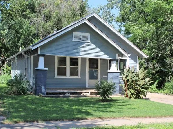 618 W Carr Ave, El Dorado, KS 67042