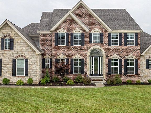 3rd image of 179 Belle Maison Ct