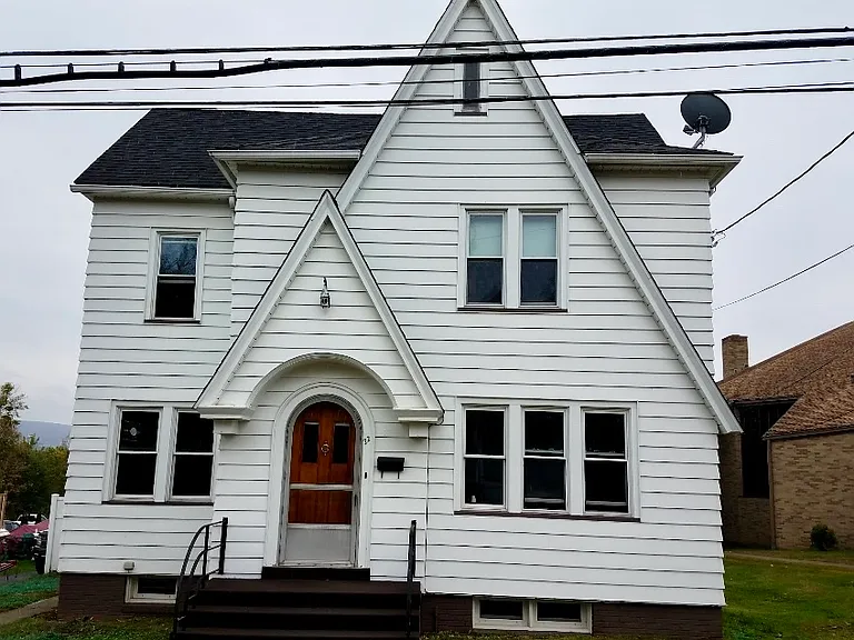 22 Martin St — Photo 1