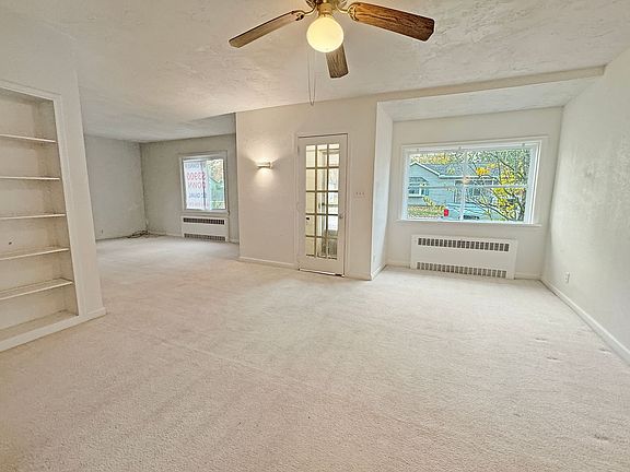 5th image of 1938 Morton Ave
