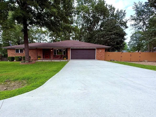 1711 Lonoke Ave, Mountain Home, AR 72653