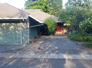 5992 SW Heights Ln, Beaverton, OR 97007