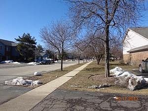 5th image of 1744 Chesapeake Ln