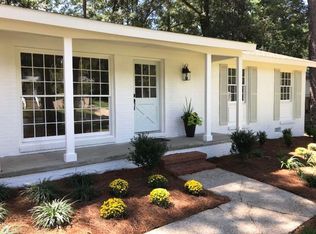 414 Barclay Ave, Fairhope, AL 36532