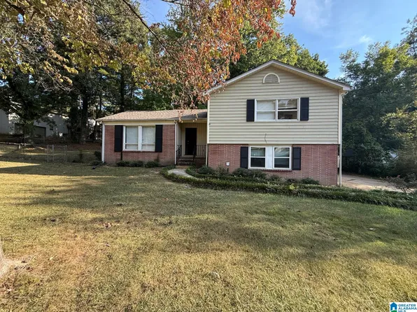 909 Winchester Dr, Birmingham, AL 35235