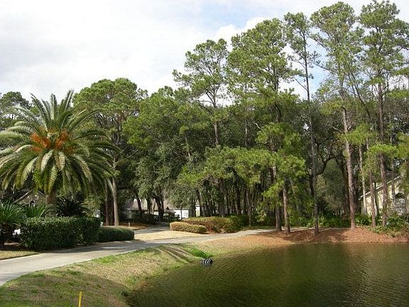 5th image of 3 W Lake Dr