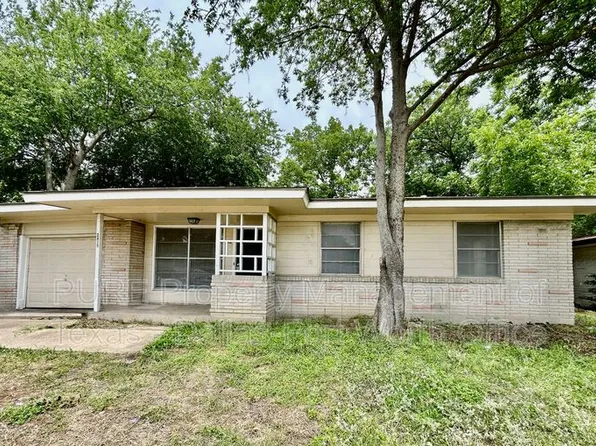 2411 E Mitchell St, Arlington, TX 76010