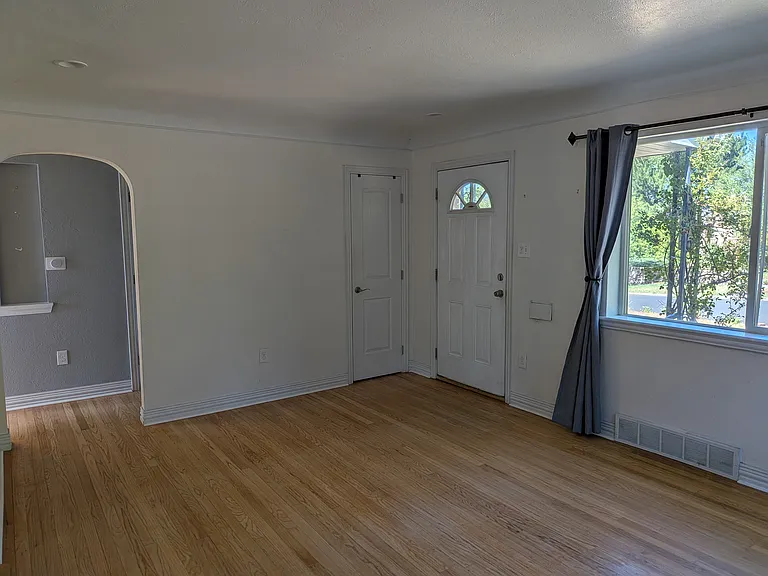 3443 N Cook St — Photo 4