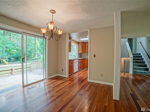 4th image of 1511 24th Ave SE