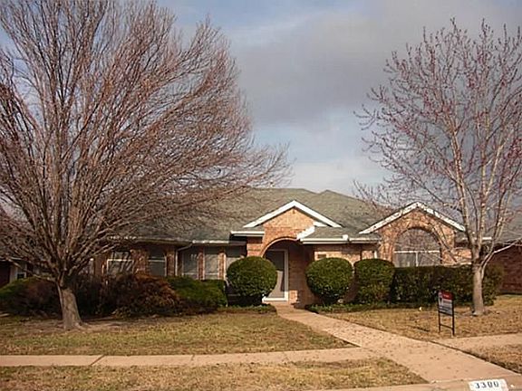 3rd image of 3300 Riverview Dr