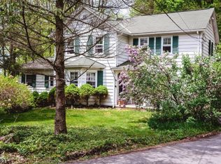 529 Glen Rd, Sparta, NJ 07871