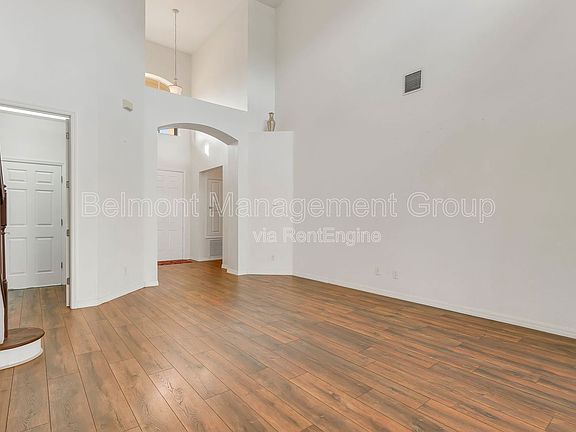5th image of 3912 Heirloom Rose Pl
