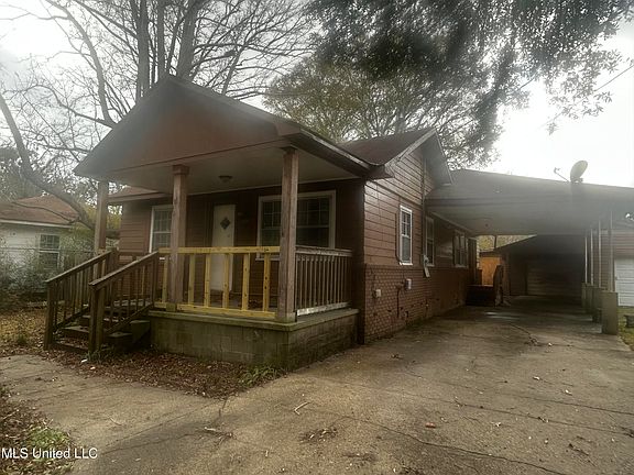 2nd image of 3207 Argentina St