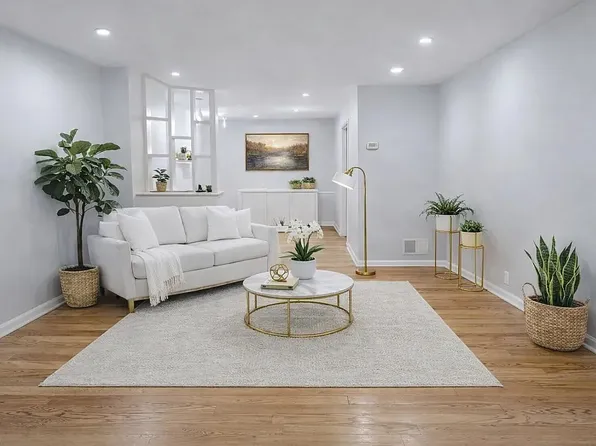 855 Reverdy Rd, Baltimore, MD 21212