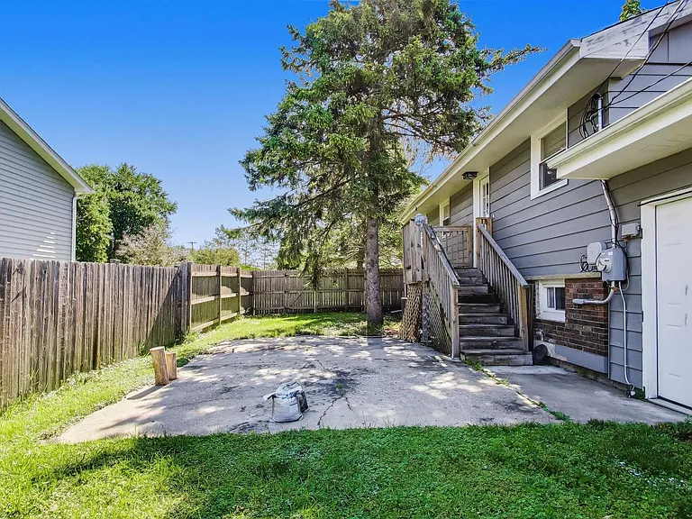 25378 W Park Ct — Photo 36