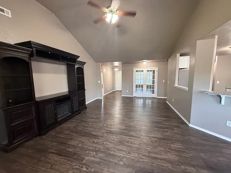 2909 N 14th Pl — Photo 18