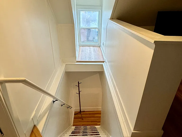 Greene St — Photo 8