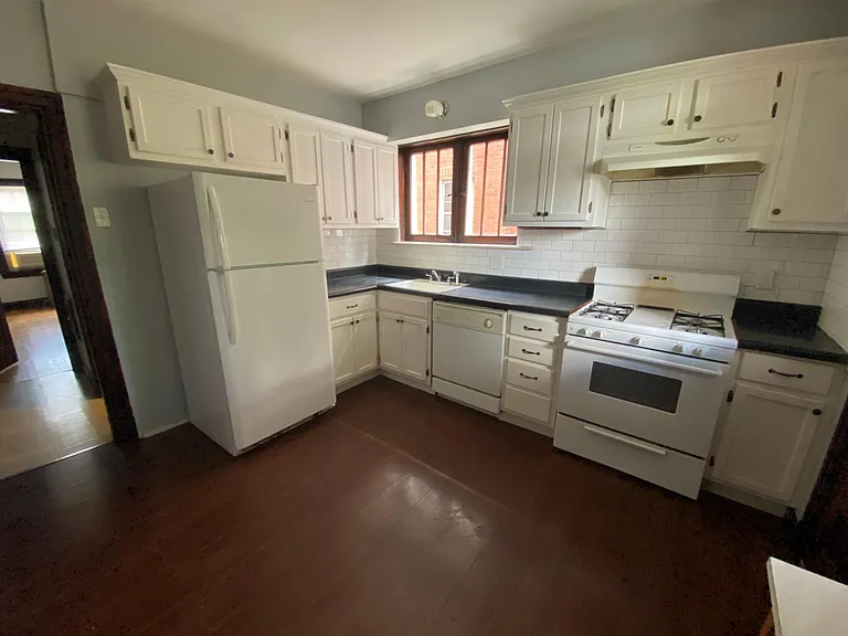 4971 Oleatha Ave — Photo 4