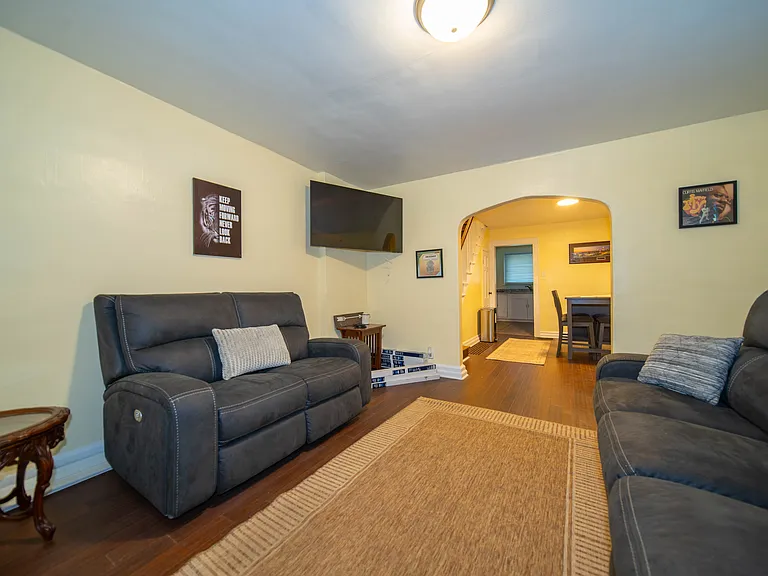 5446 N College Ave #2 — Photo 3