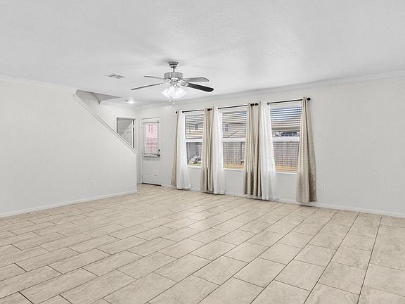 5th image of 15631 S Fall Fern Cir