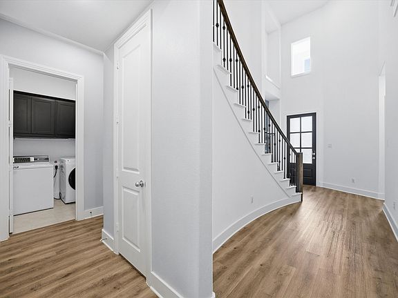 5th image of 2312 Plover Ln