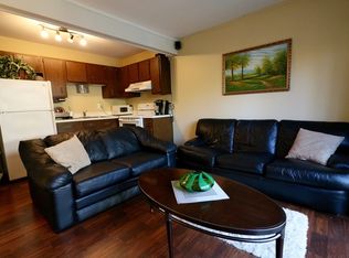 11 Saint Thomas Colony APT 2, Fox Lake, IL