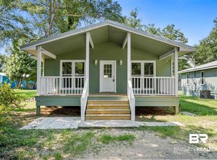 210 W Verbena Ave, Foley, AL 36535