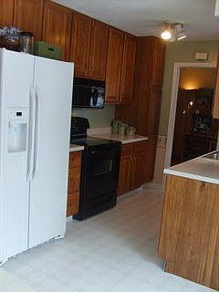 5th image of 5614 N 69th St