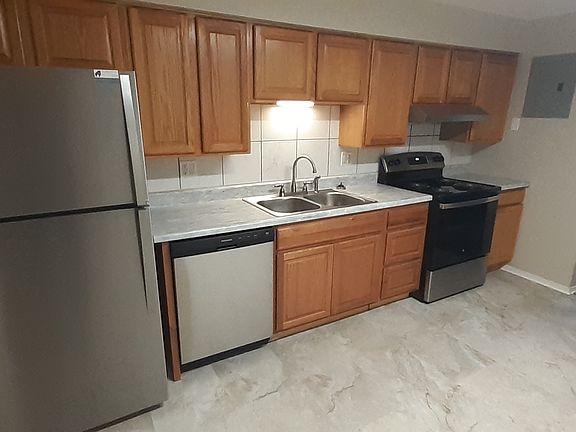 3rd image of 6772 W 51st Ave #3