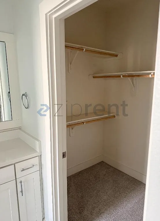 1 bed, 1.5 bath, 1063 sqft, $2,850 — Photo 4
